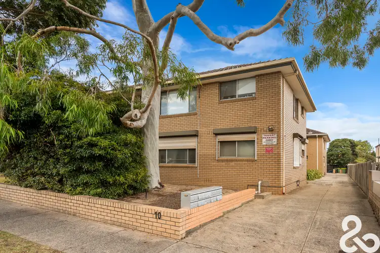Main view of Homely apartment listing, 10/10 Dundas Street, Thornbury VIC 3071