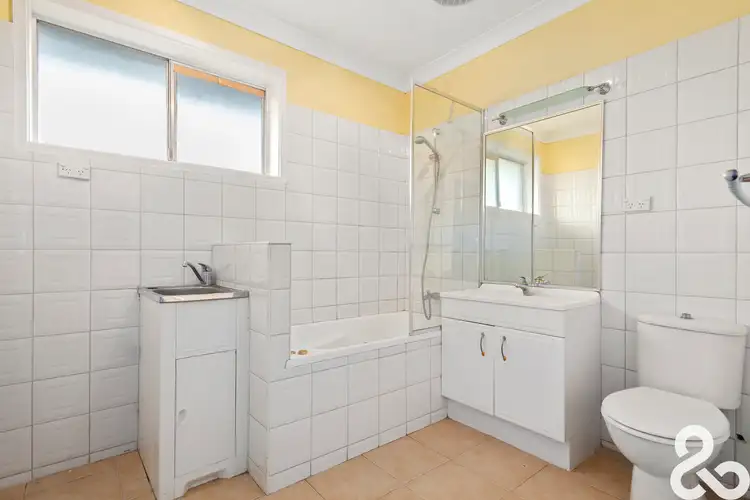 Sixth view of Homely apartment listing, 10/10 Dundas Street, Thornbury VIC 3071