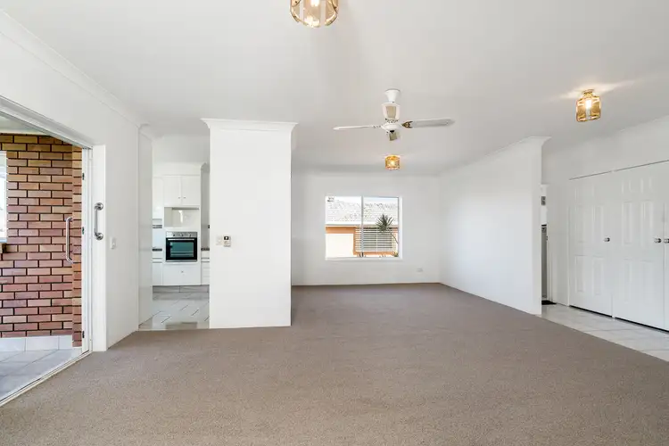 Fifth view of Homely unit listing, 2/8 Tupia Avenue, Tweed Heads NSW 2485