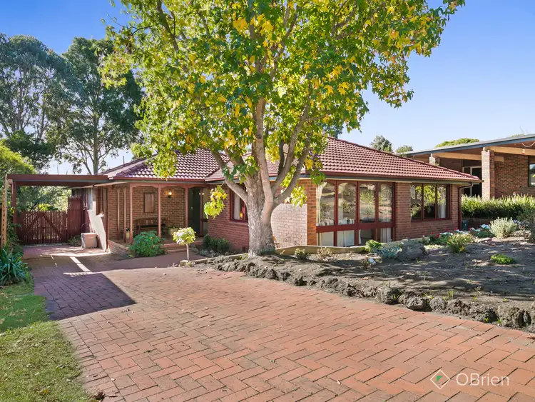 11 Burramine Court, Frankston South VIC 3199