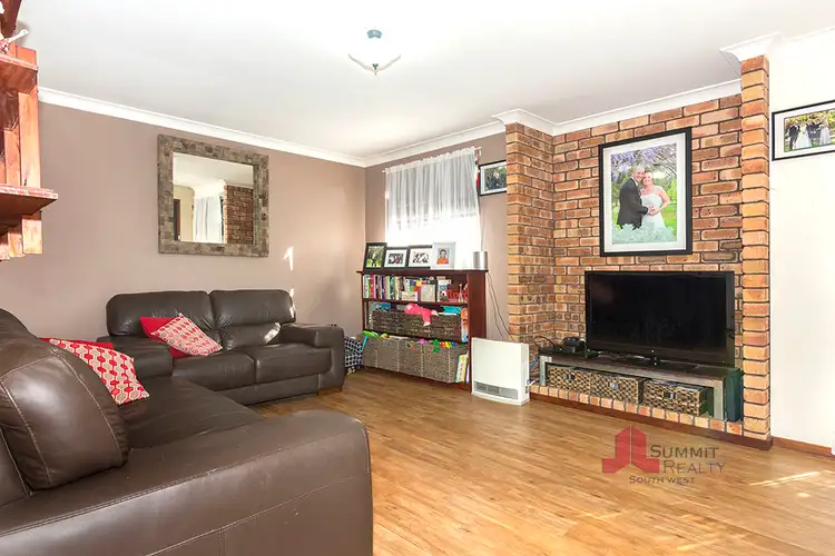 Second view of Homely house listing, 6 Hughlings Place, Australind WA 6233