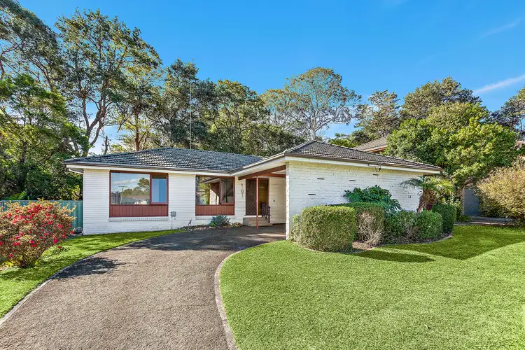 14 McAndrew Crescent, Mangerton NSW 2500