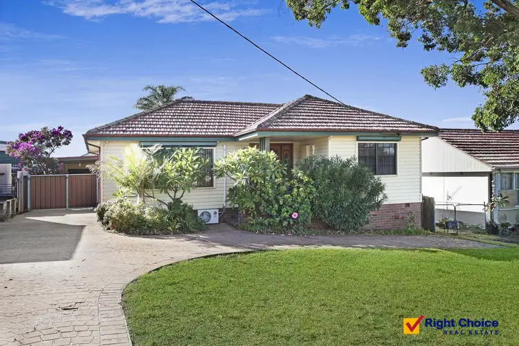 21 Toshack Street, Warilla NSW 2528