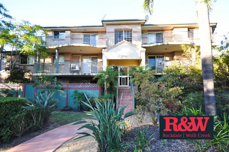 6/158 Harrow Road