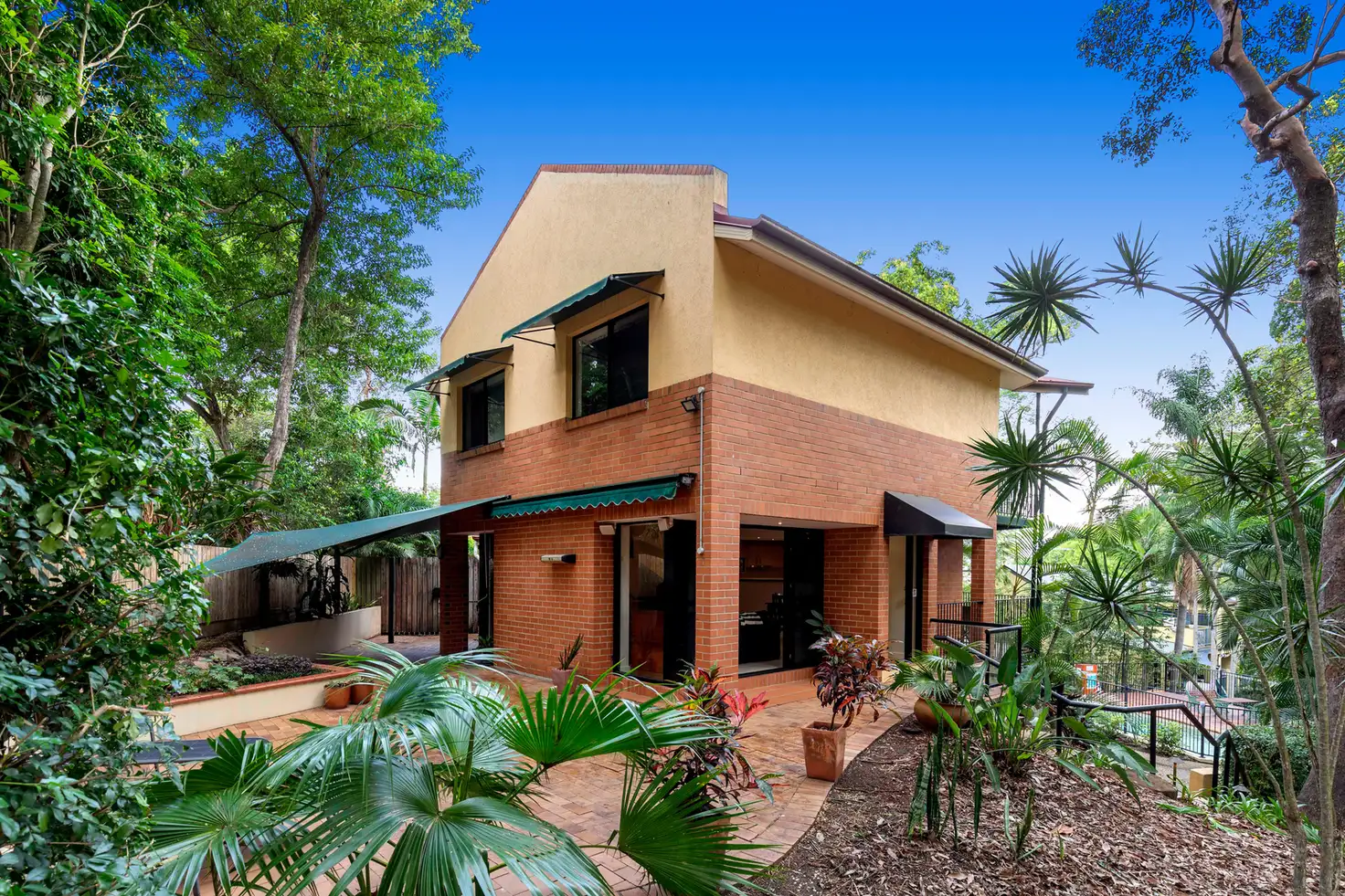 Main view of Homely townhouse listing, 5/7 Woodstock Avenue, Taringa QLD 4068