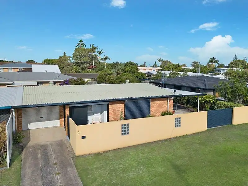 Main view of Homely unit listing, 2/22 Drake Street, Golden Beach QLD 4551