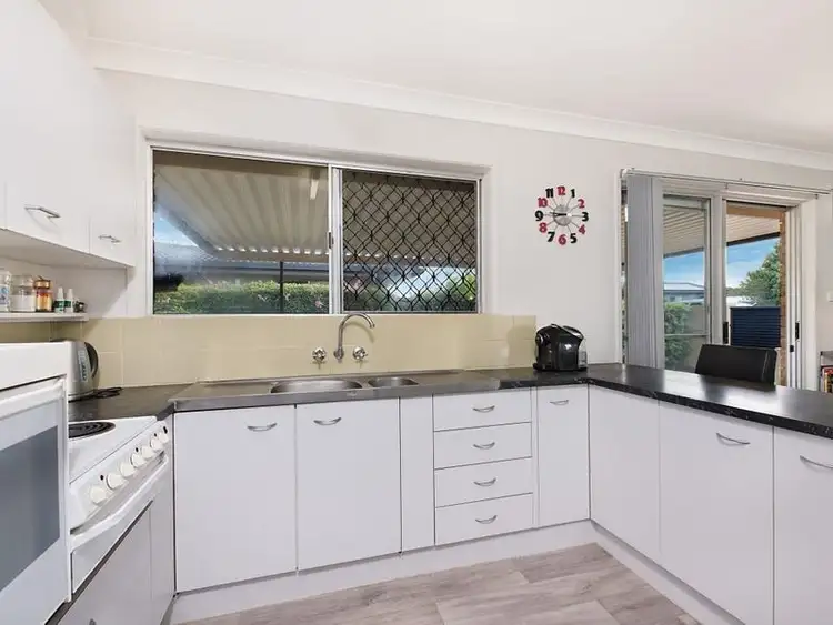 Fifth view of Homely unit listing, 2/22 Drake Street, Golden Beach QLD 4551