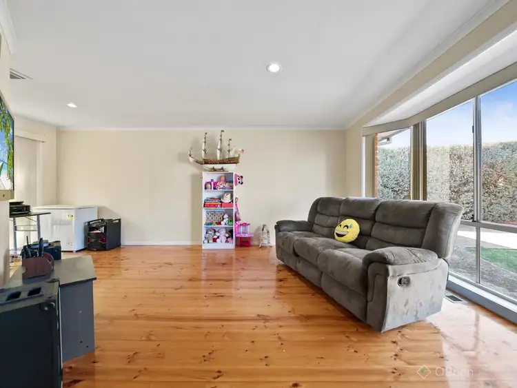 Fifth view of Homely house listing, 5 Hugo Court, Narre Warren VIC 3805
