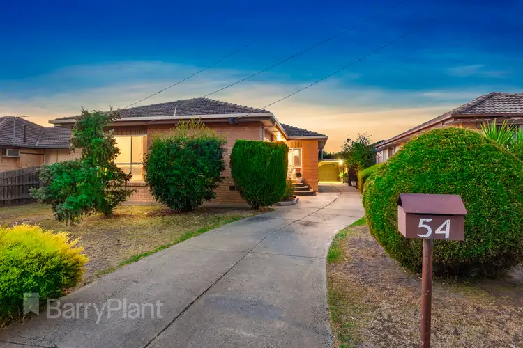 54 Adelaide Street, St Albans VIC 3021