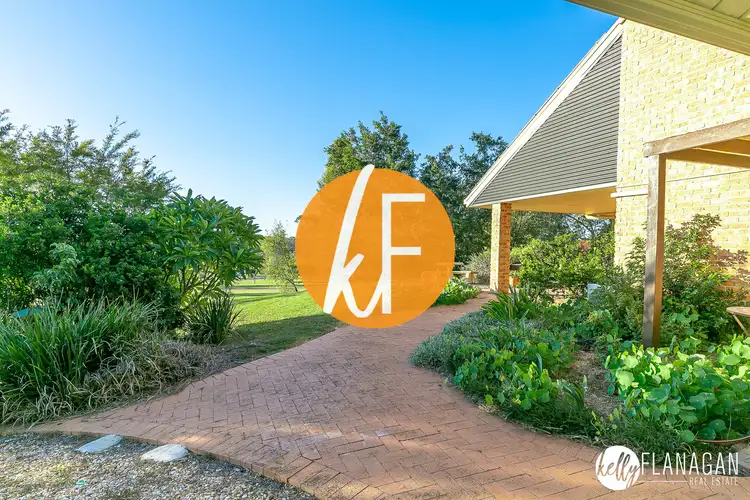 5 Campbell Place, Aldavilla NSW 2440