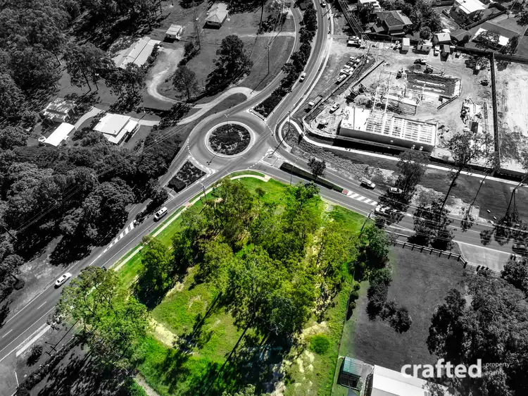 1 Crest Road, Greenbank QLD 4124