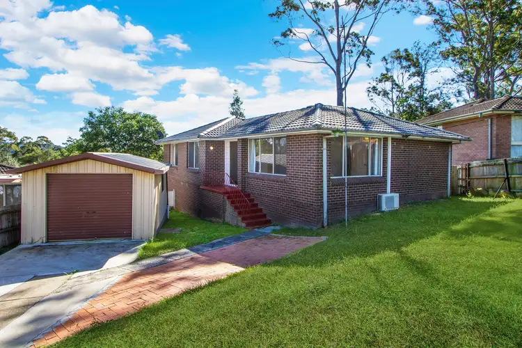 25 Stonehaven Avenue, Watanobbi NSW 2259