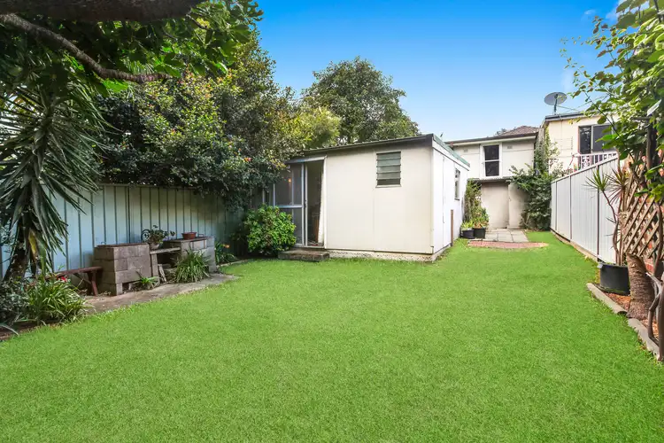 Sixth view of Homely house listing, 5 Bellevue Court, Arncliffe NSW 2205