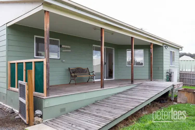 66 Weld Street, Beaconsfield TAS 7270