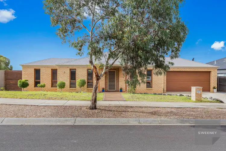 Second view of Homely house listing, 8 Kyle Way, Bacchus Marsh VIC 3340