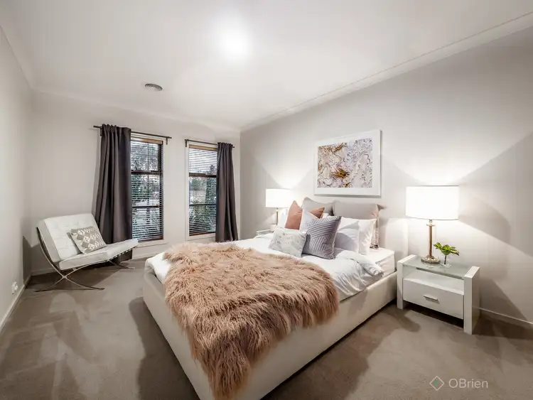 Sixth view of Homely house listing, 4 Cerbera Bend, Cranbourne North VIC 3977