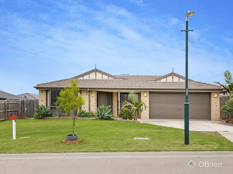 Second view of Homely house listing, 67 Diamond Parade, Skye VIC 3977