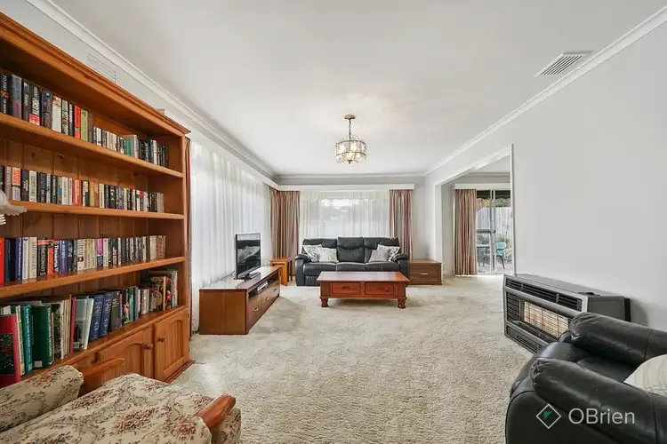 Sixth view of Homely house listing, 2 Armstrong Avenue, Drouin VIC 3818