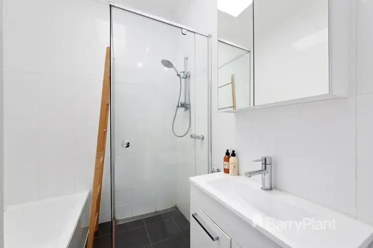 Sixth view of Homely house listing, 1/6 Pine Crescent, Boronia VIC 3155
