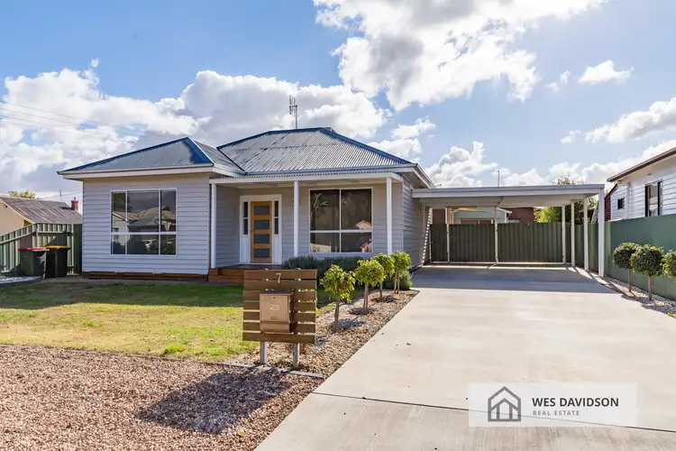 7 Duff Street, Horsham VIC 3400