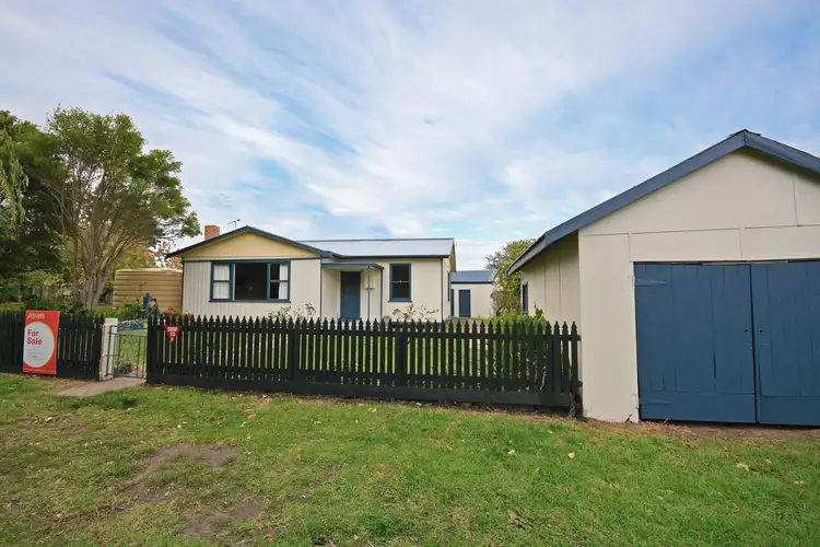 17 Reserve Road, Tyrendarra VIC 3285