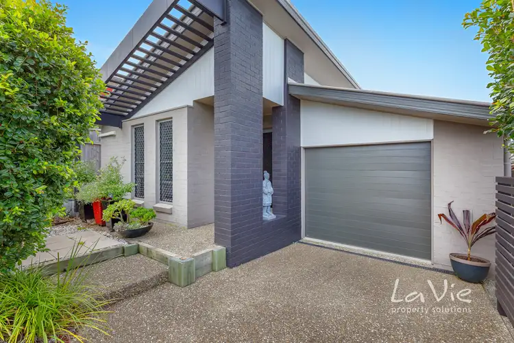 25 Opperman Drive, Springfield Lakes QLD 4300