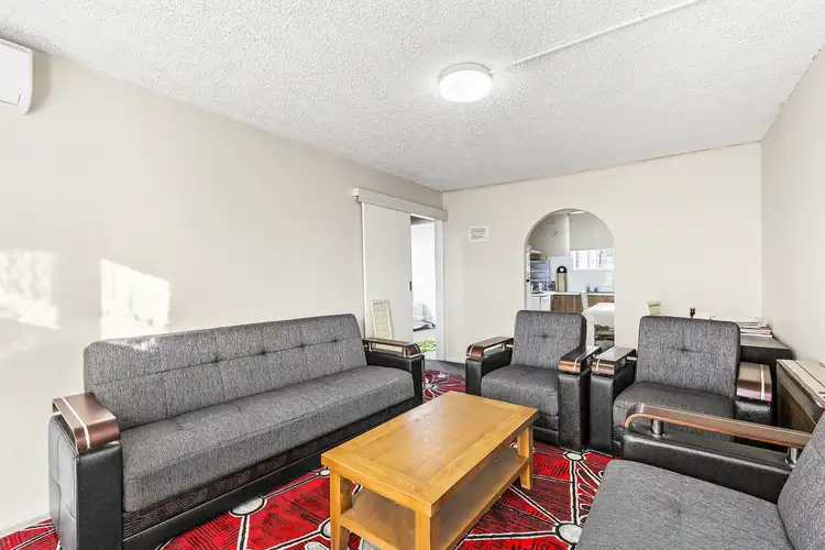 Fourth view of Homely apartment listing, 4/128-130 East Esplanade, St Albans VIC 3021