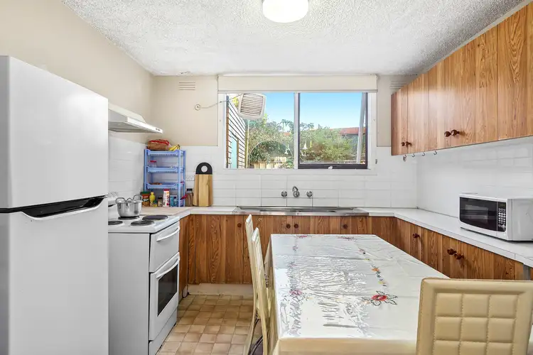 Fifth view of Homely apartment listing, 4/128-130 East Esplanade, St Albans VIC 3021