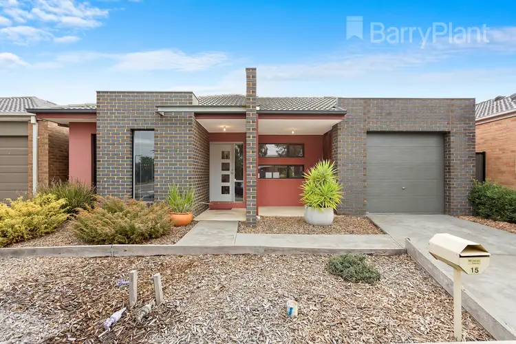15 Dempster Drive, Craigieburn VIC 3064