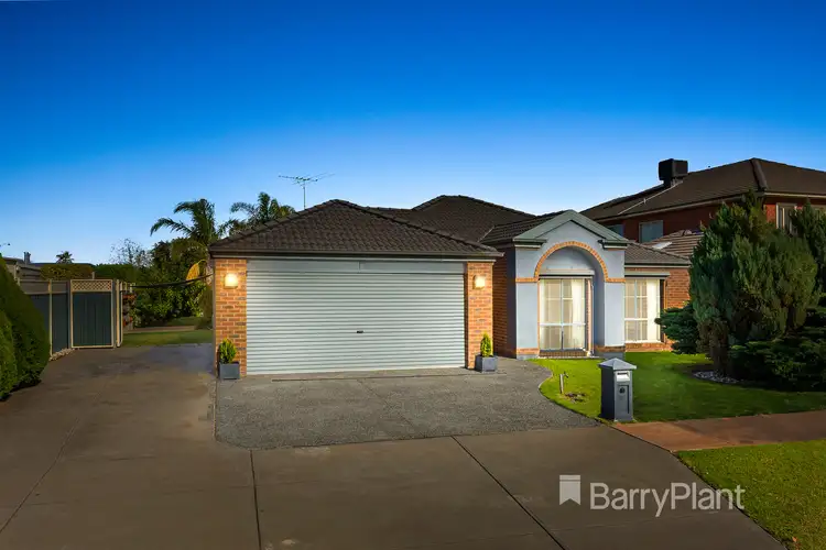 11 Stretton Place, Wyndham Vale VIC 3024