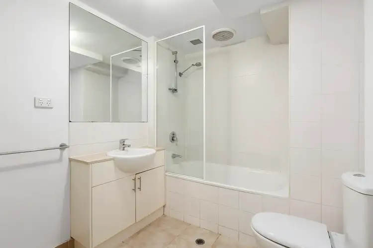 Fifth view of Homely apartment listing, 6/357 Rathdowne Street, Carlton VIC 3053
