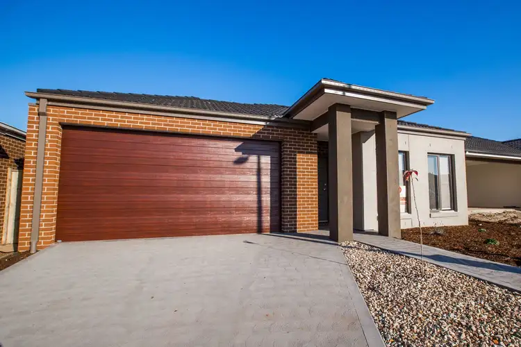 17 Oliver Way