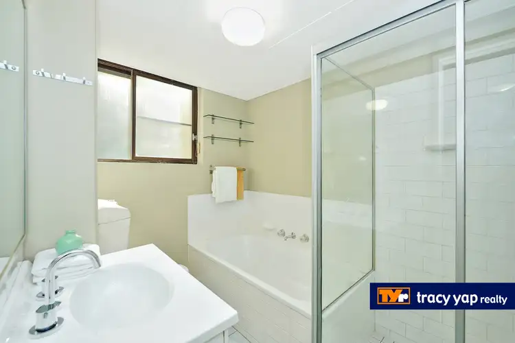 Sixth view of Homely unit listing, 2/199 Waterloo Road, Marsfield NSW 2122