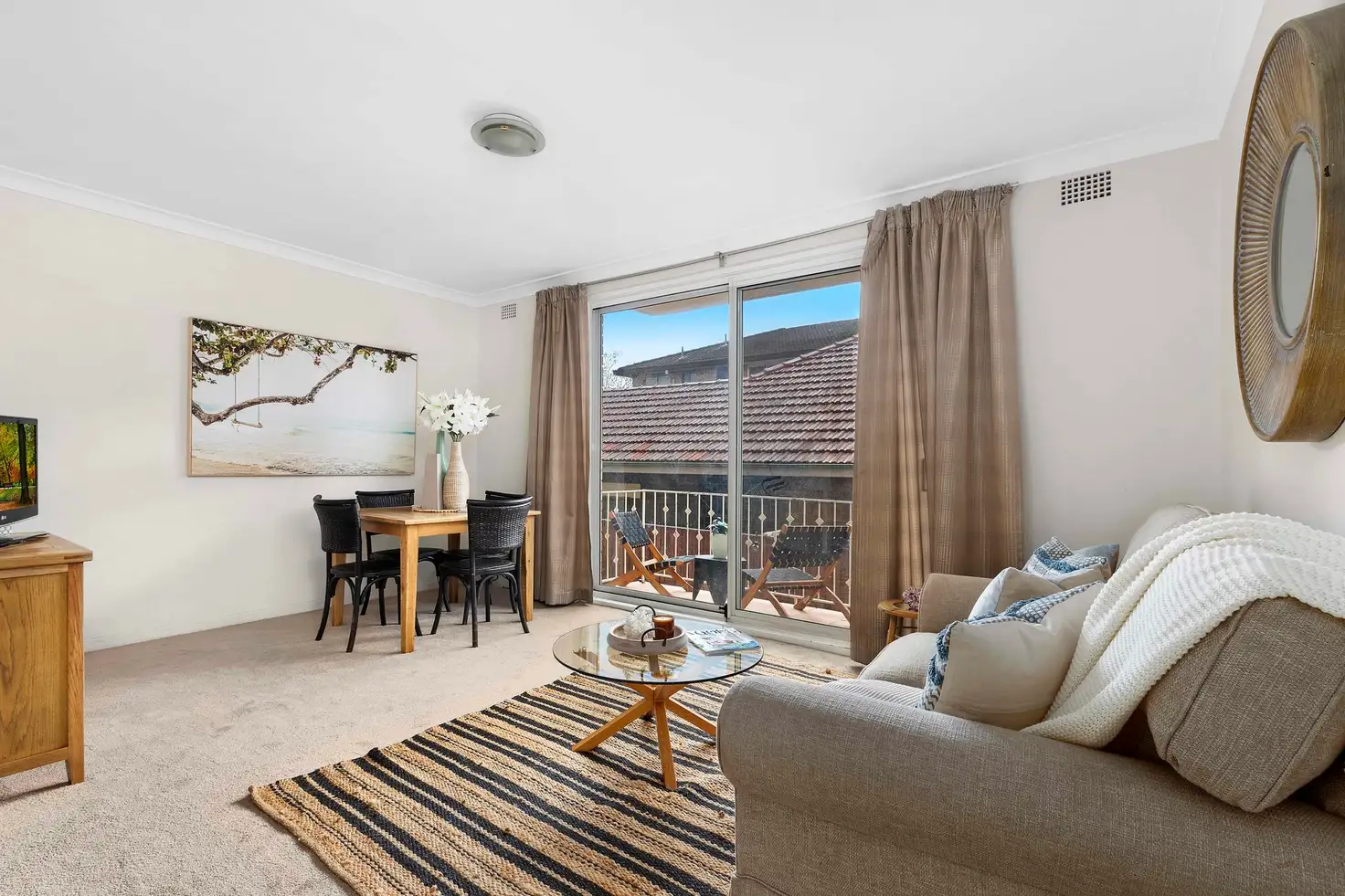 Main view of Homely unit listing, 2/31 Byron Street, Coogee NSW 2034