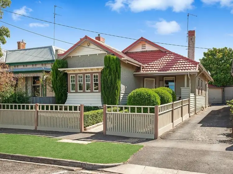 12 Lyons South Street, Ballarat Central VIC 3350