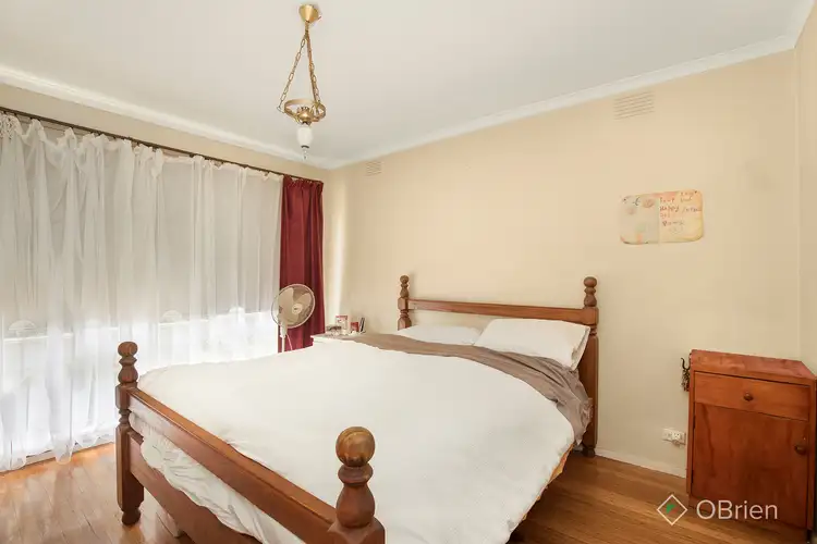 Sixth view of Homely house listing, 1 Sandown Court, Somerville VIC 3912
