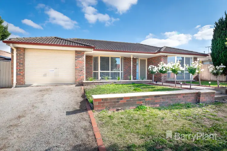 9 Hopkins Way, Meadow Heights VIC 3048