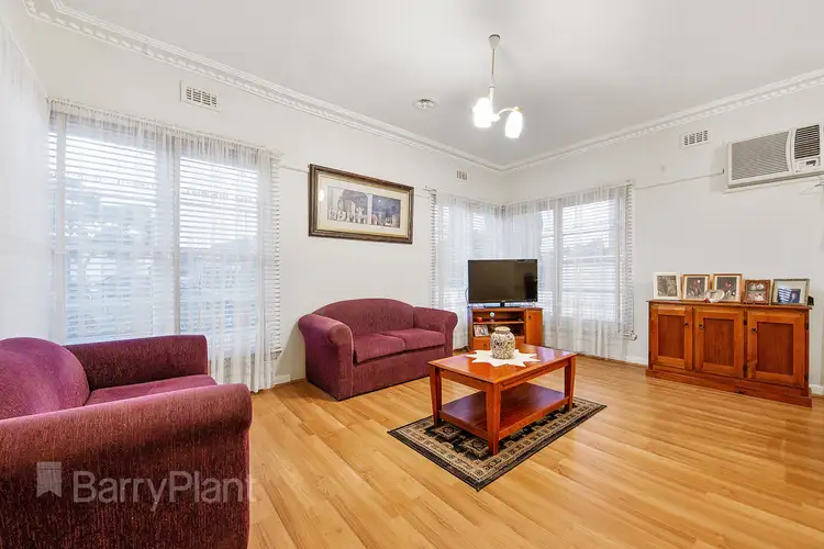Fourth view of Homely house listing, 6 Perry Street, St Albans VIC 3021