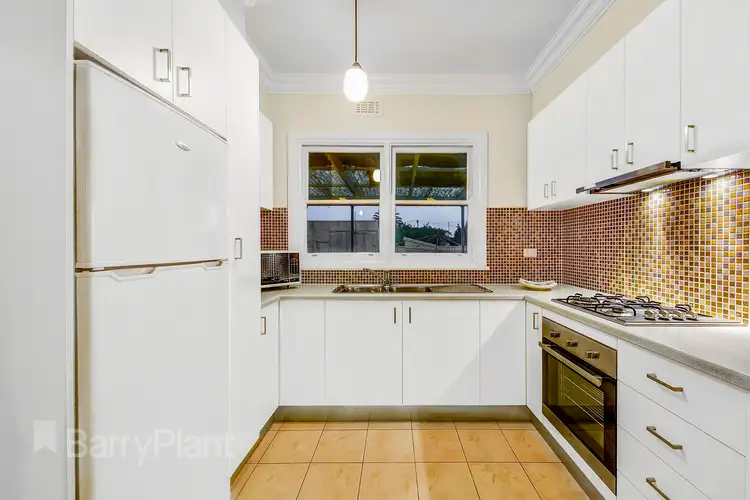 Fifth view of Homely house listing, 6 Perry Street, St Albans VIC 3021