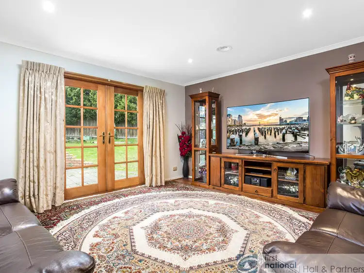 Sixth view of Homely house listing, 6 Bridle Court, Endeavour Hills VIC 3802