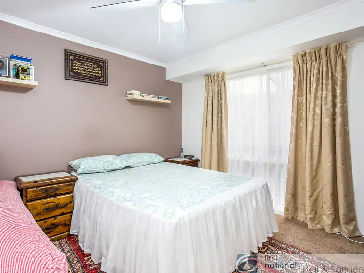 Seventh view of Homely house listing, 6 Bridle Court, Endeavour Hills VIC 3802