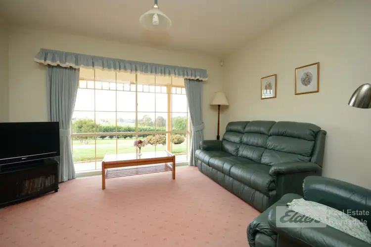 Seventh view of Homely house listing, 25 Louise Drive, Bairnsdale VIC 3875