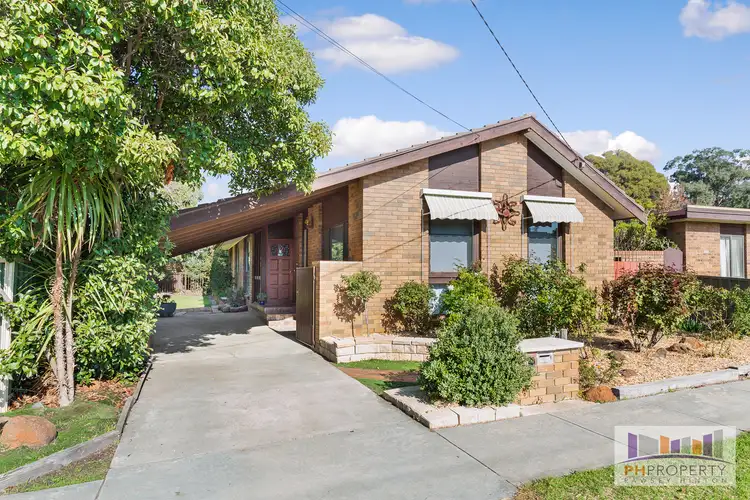 1 Hunter Avenue, California Gully VIC 3556