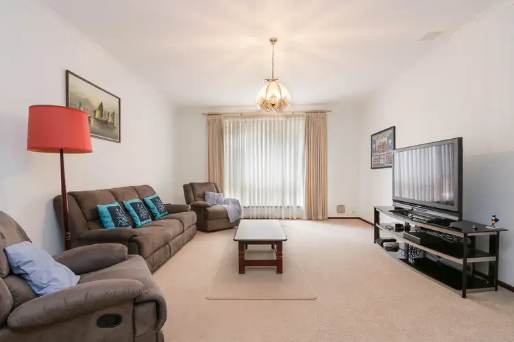 Fifth view of Homely house listing, 8 Roskhill Place, Applecross WA 6153