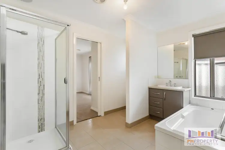 Fifth view of Homely house listing, 4b Grevillea Avenue, Kangaroo Flat VIC 3555