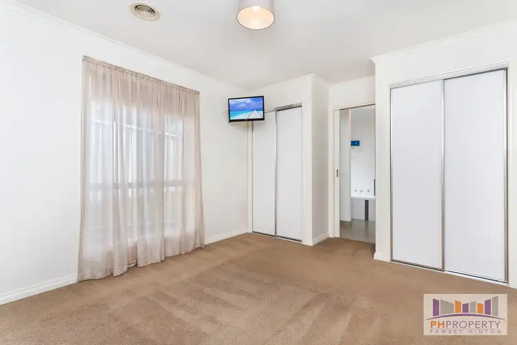 Sixth view of Homely house listing, 4b Grevillea Avenue, Kangaroo Flat VIC 3555