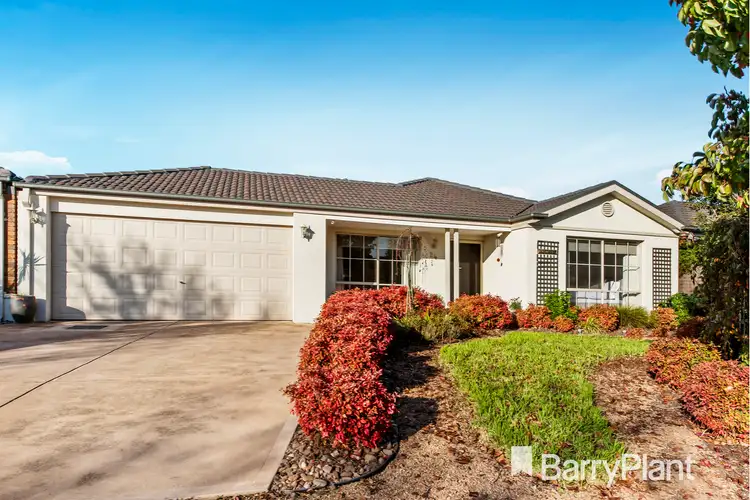 24 Staton Crescent, Melton West VIC 3337