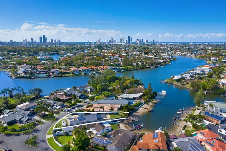 73 River Crescent, Broadbeach Waters QLD 4218
