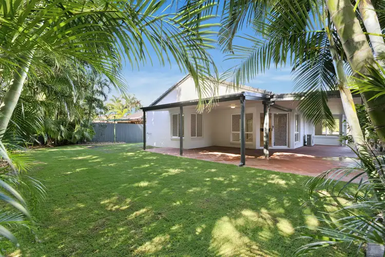 1 Honeymyrtle Court, Mountain Creek QLD 4557