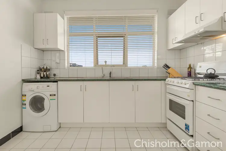 Fourth view of Homely apartment listing, 5/15 Pine Avenue, Elwood VIC 3184